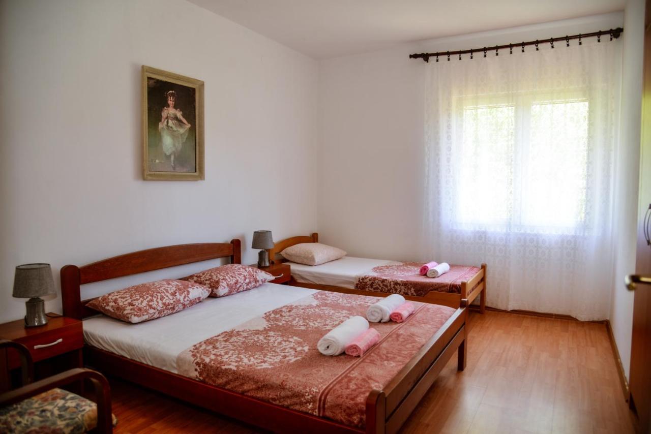 Apartment Nikola Kotor Exterior photo